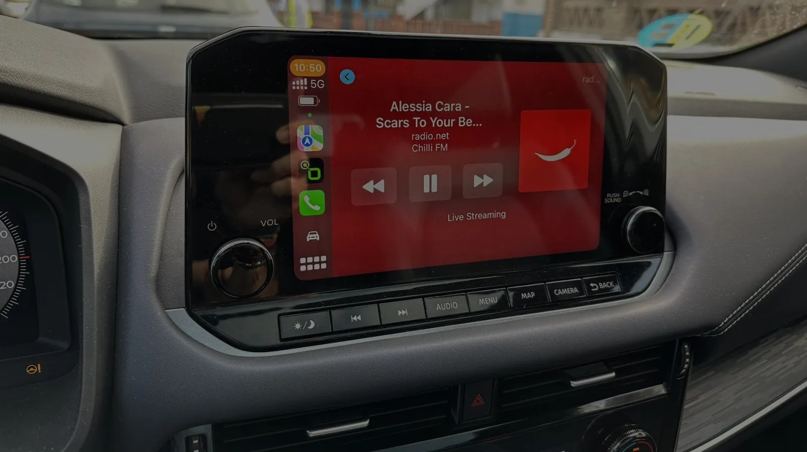 Chilli FM playing on Apple CarPlay in a car dashboard
